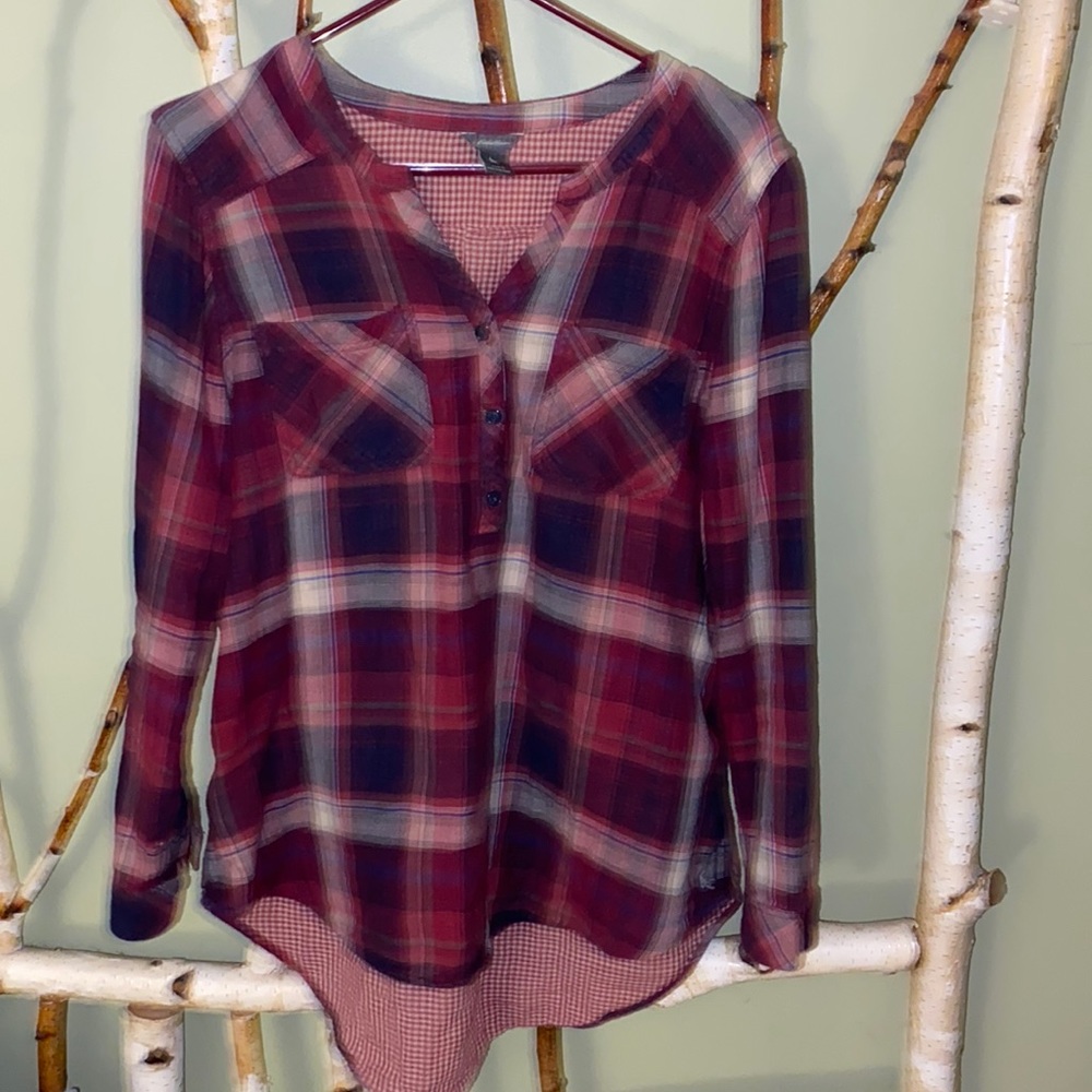 Eddie Bauer super soft double lined cotton shirt.